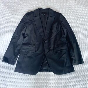 Banana Republic factory long and lean black blazer size 8 NWOT